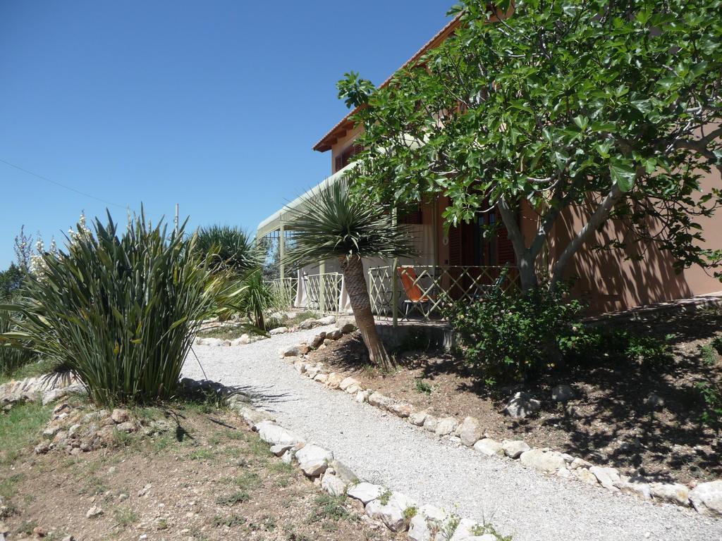 Villa Paladino Solunto ซานตาฟลาวิอา ภายนอก รูปภาพ