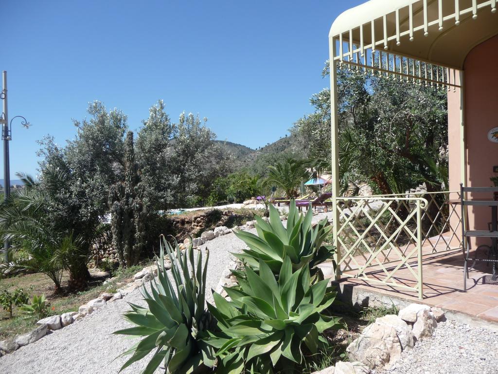 Villa Paladino Solunto ซานตาฟลาวิอา ภายนอก รูปภาพ