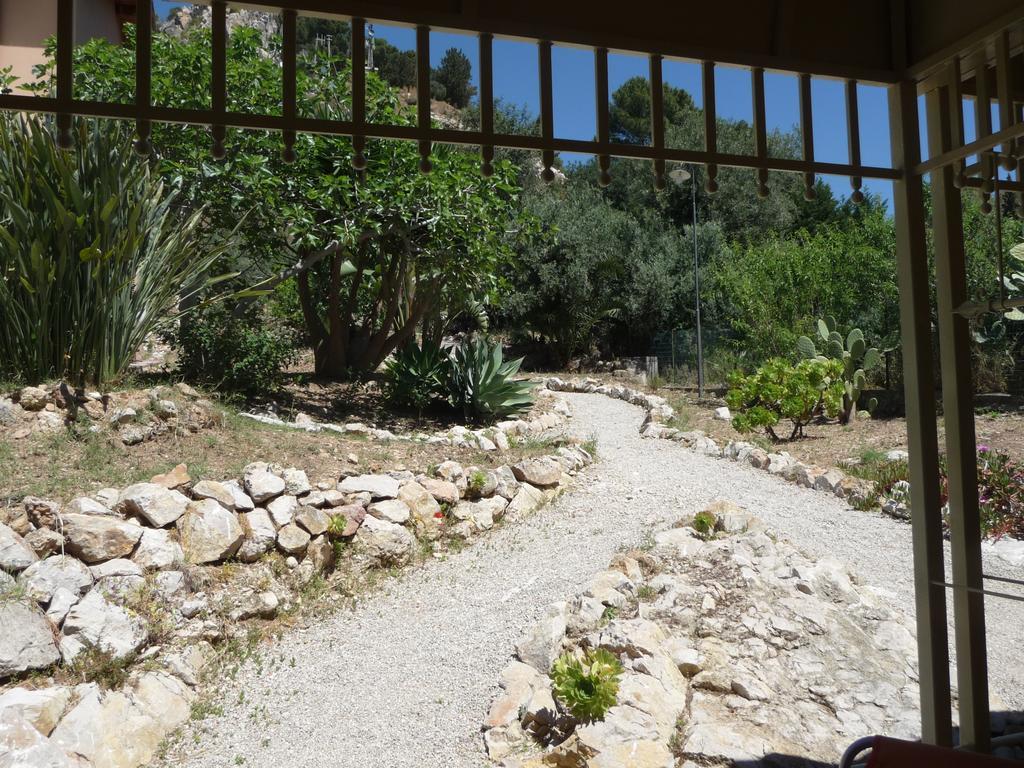 Villa Paladino Solunto ซานตาฟลาวิอา ภายนอก รูปภาพ